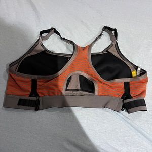 Lole super cute sports bra!